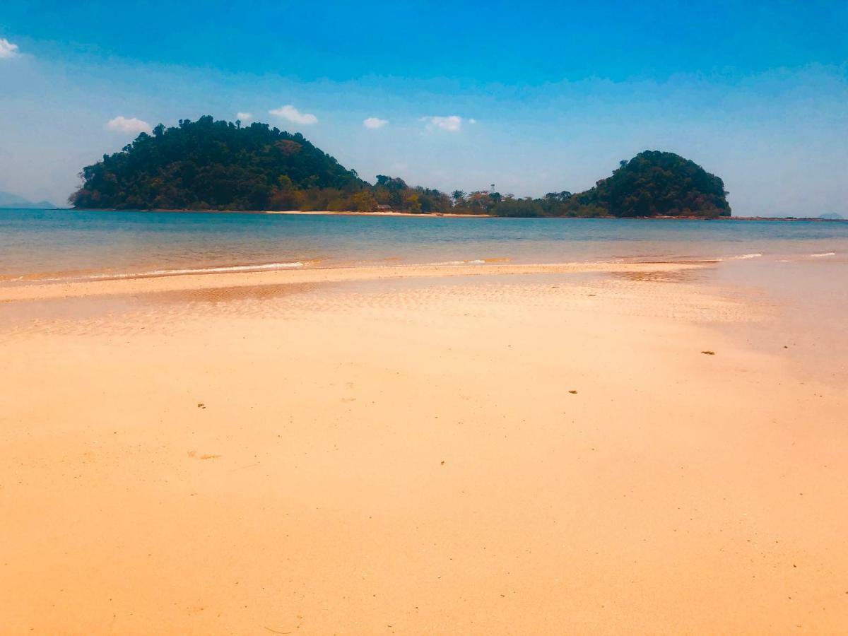 Отель Reggae Island Private Island Ко-Паям Экстерьер фото