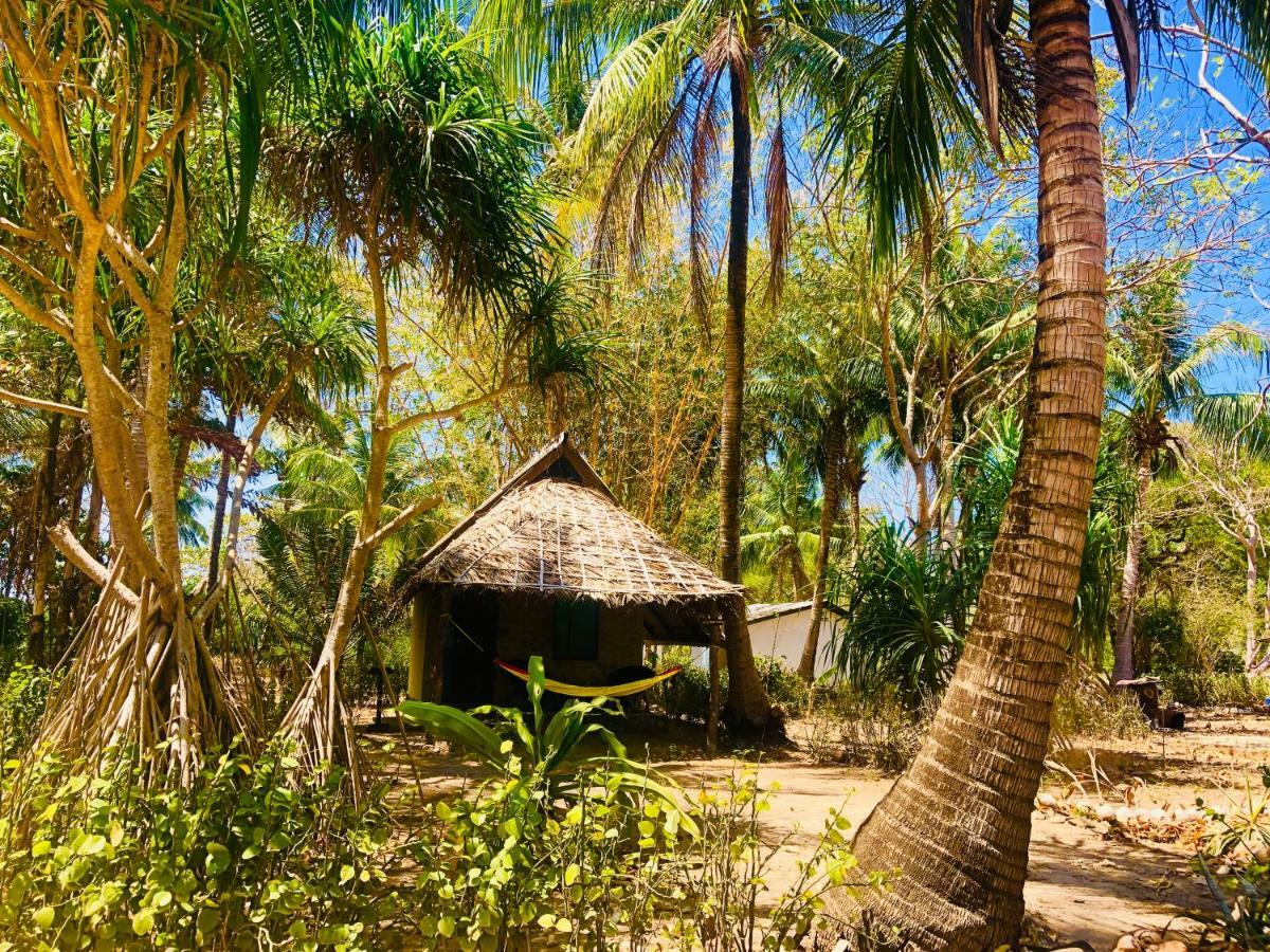 Отель Reggae Island Private Island Ко-Паям Экстерьер фото