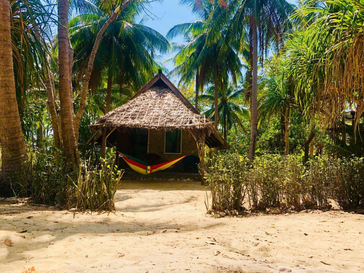 Отель Reggae Island Private Island Ко-Паям Экстерьер фото